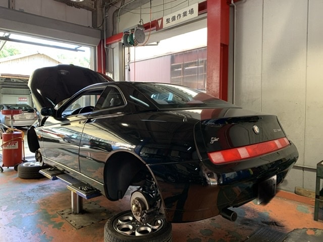 アルファロメオ　GTV の車検整備