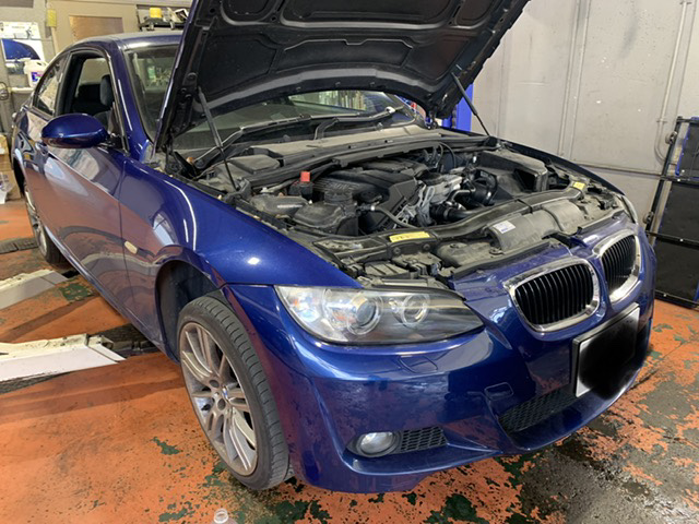 BMW 320iのオイル漏れ修理