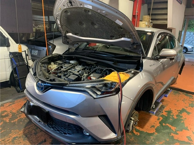 トヨタ　C-HRの車検整備